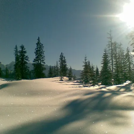 Feriehus Stoffis Huetten *